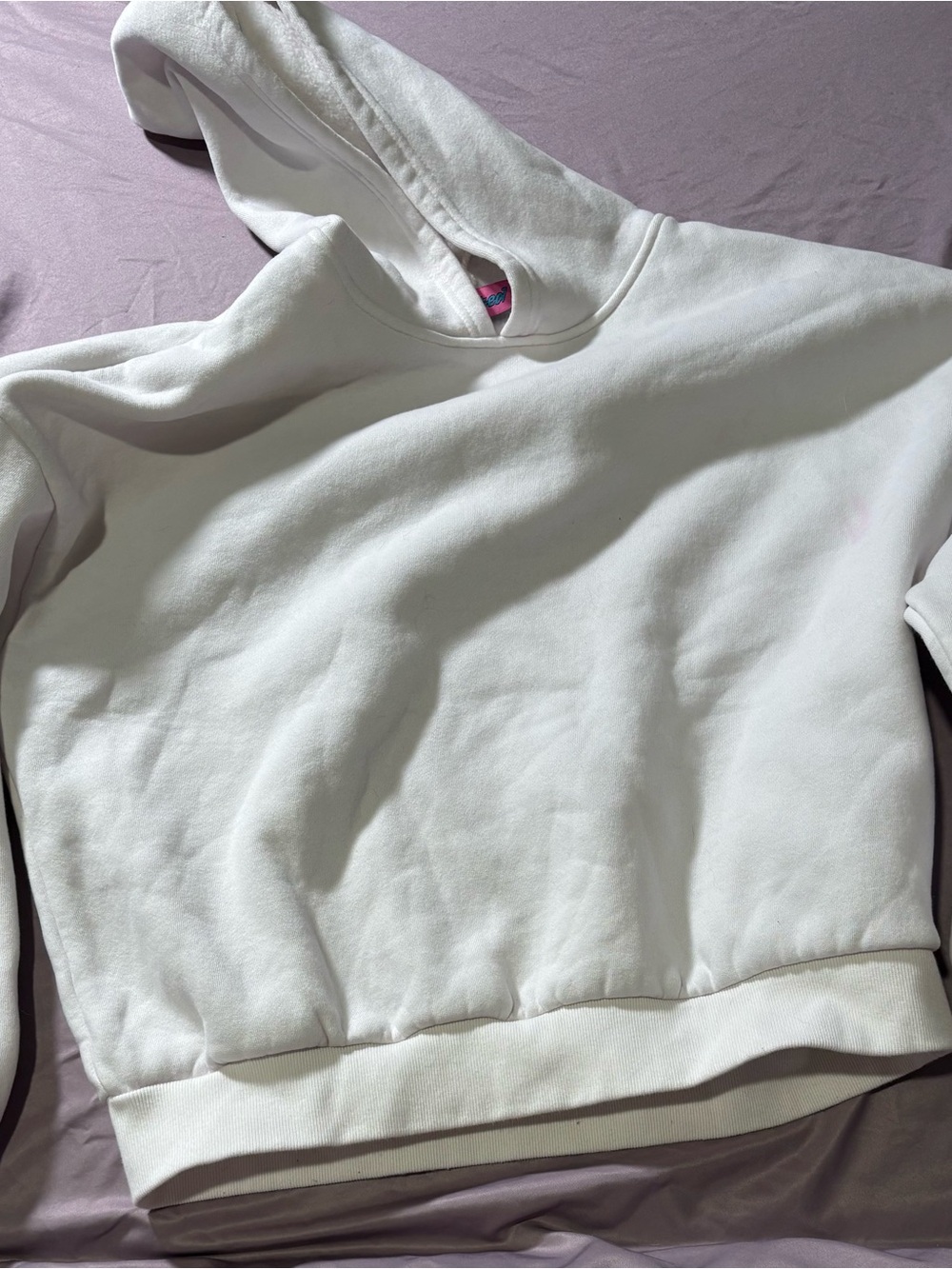 Edikted White Hoodie Pullover